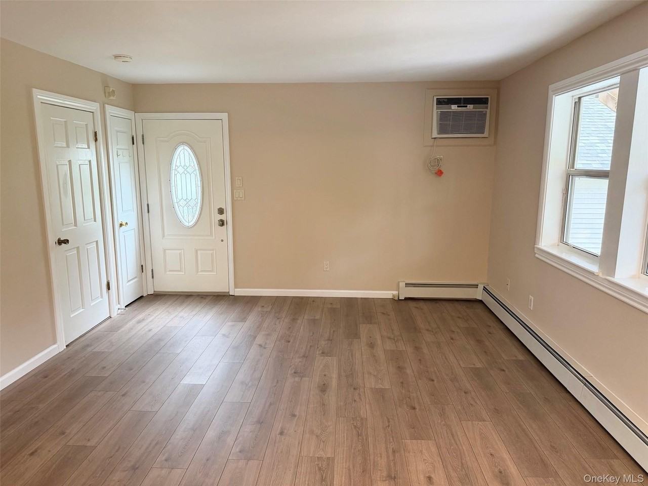 171 Huber Ave - Photo 4 of 10