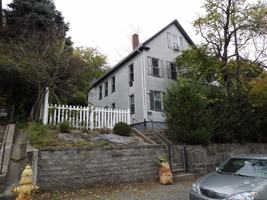 featured image of 25 Wilson St #3