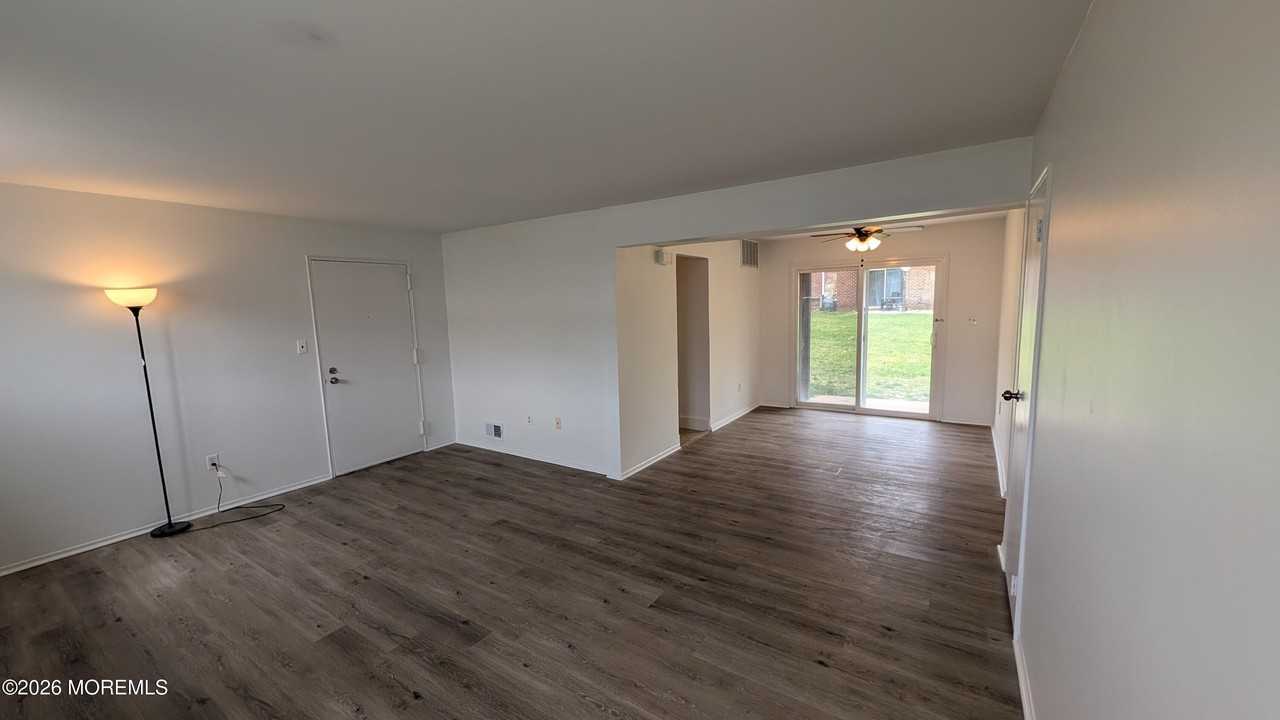 216 Sawmill Rd - Photo 3 of 8