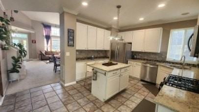 1759 Ellington Dr - Photo 4 of 19