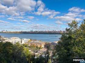 7430 Boulevard E - Photo 1 of 1
