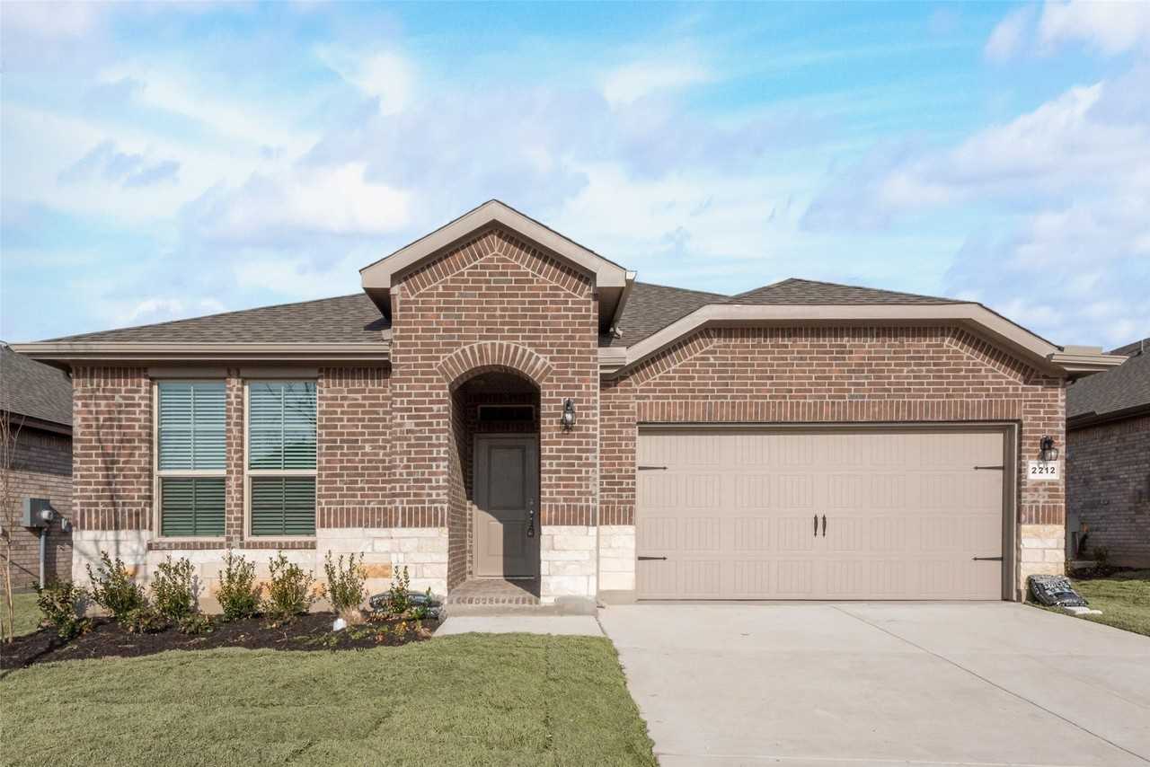 2212 Monoceros Dr - Photo 2 of 18