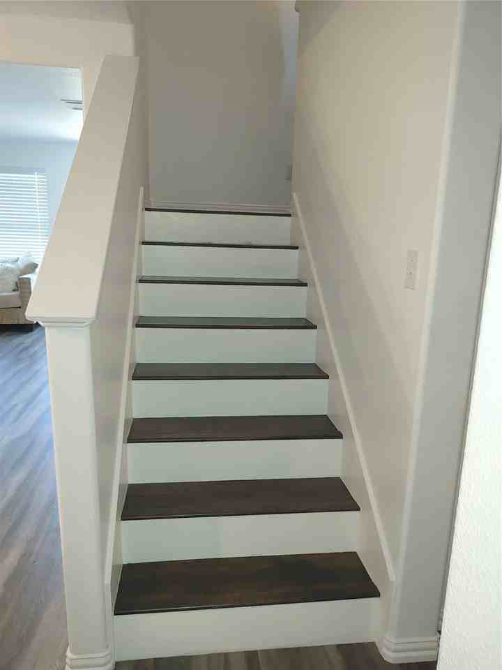 6916 Derbyshire Dr - Photo 5 of 23