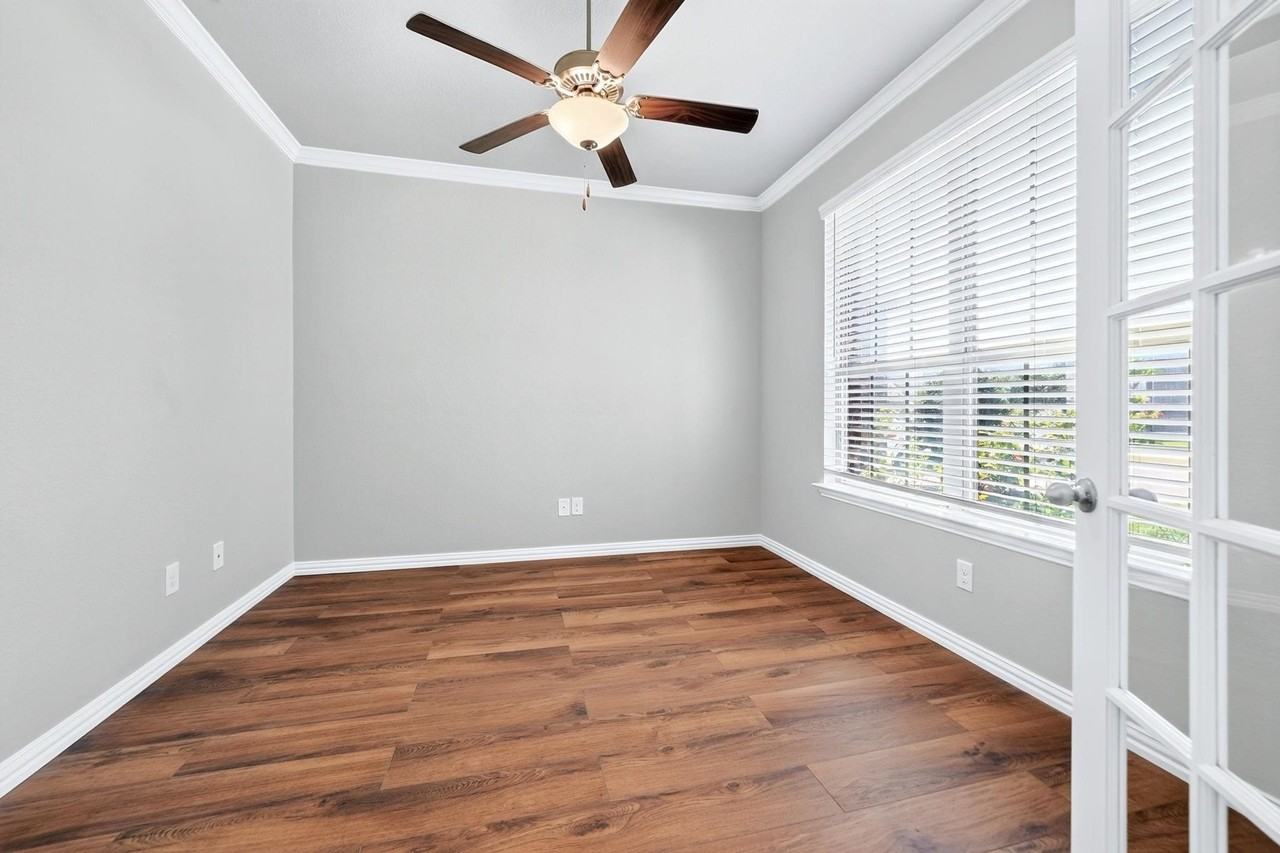 16008 Placid Trl - Photo 5 of 33