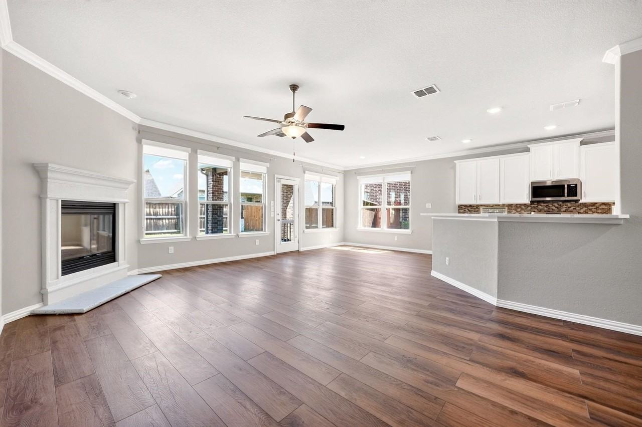 16008 Placid Trl - Photo 7 of 33