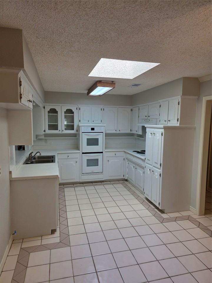 2500 Grandview Dr - Photo 6 of 15