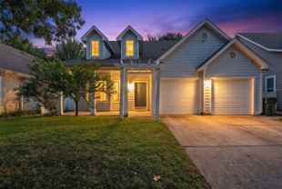 9924 Lexington Dr - Photo 1 of 1