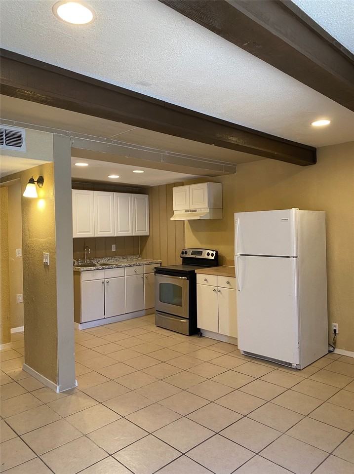 6340 Walraven Cir - Photo 7 of 7