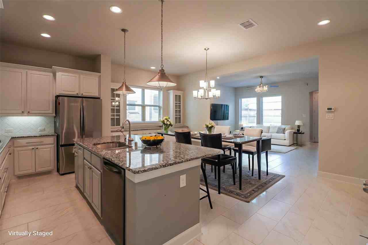 1145 Water St - Photo 6 of 21