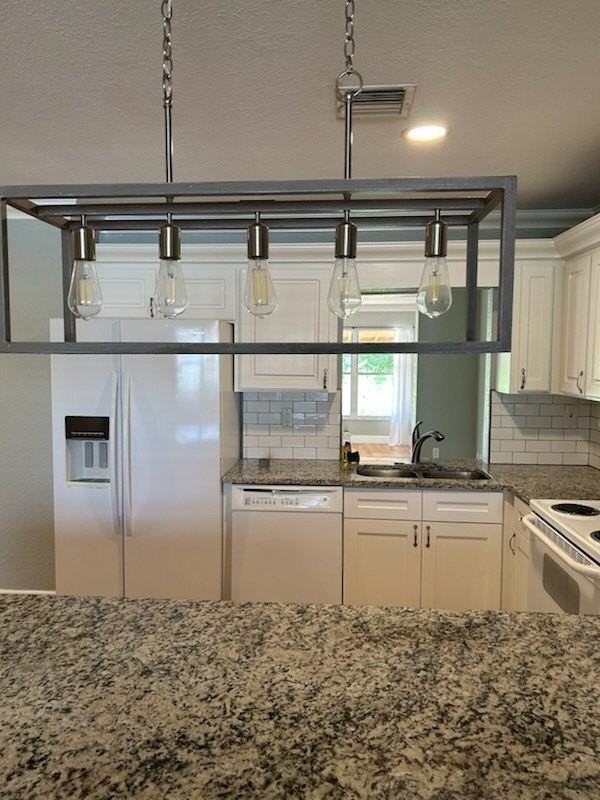 667 Claremont Ave - Photo 7 of 21
