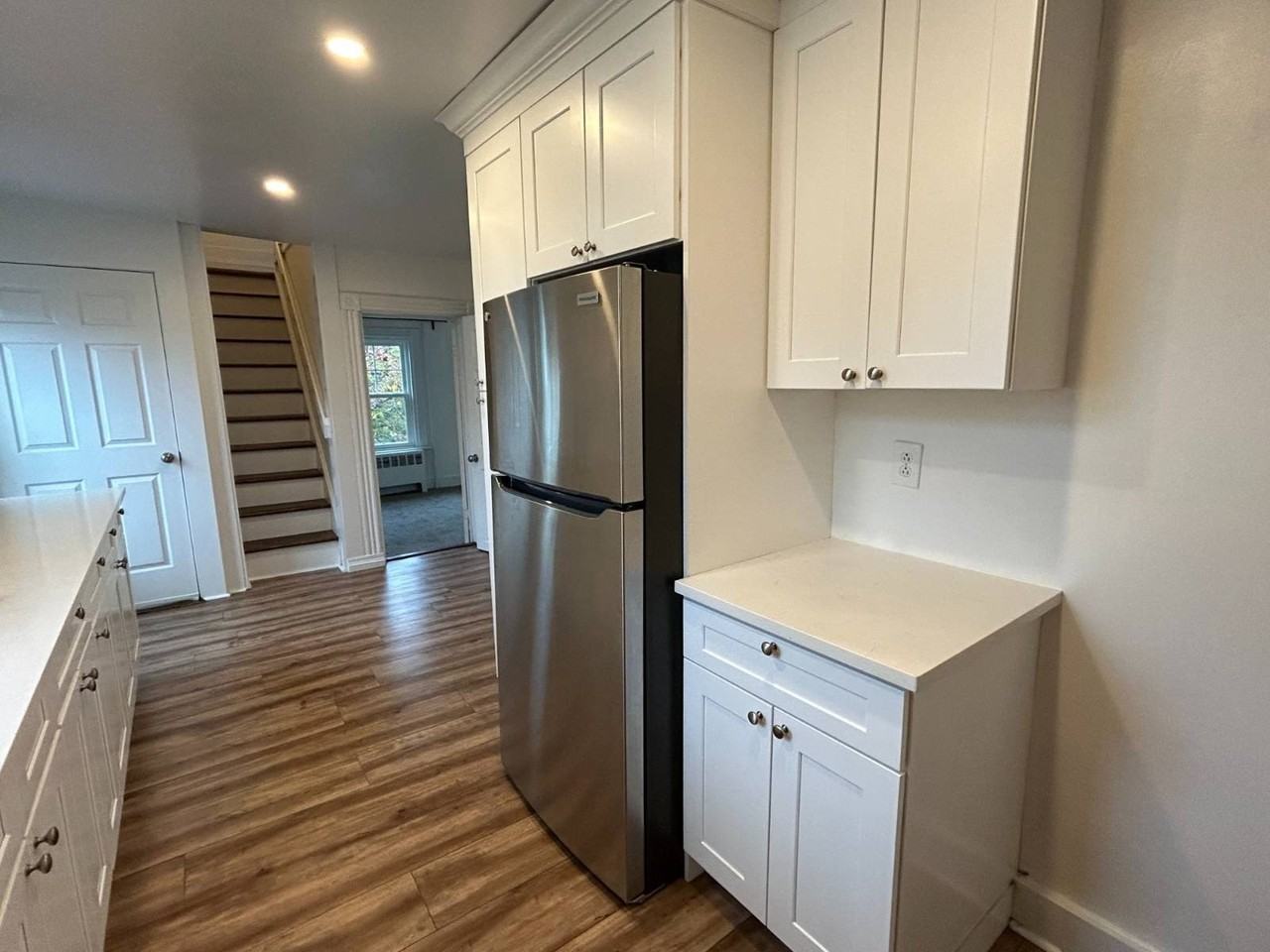 223 Fourth Ave - Photo 4 of 35