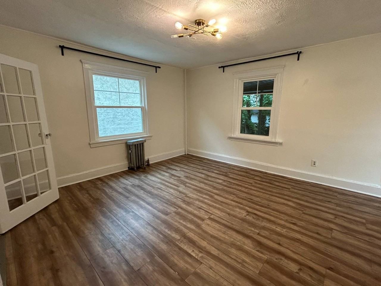 223 Fourth Ave - Photo 7 of 35