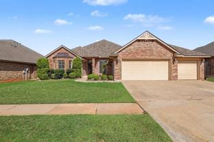 2709 Sw 97th Ct - Photo 1 of 1