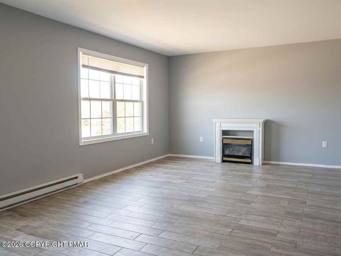 9552 Jasmine Dr - Photo 2 of 14
