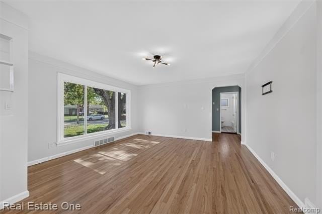 12740 Sterling Ct - Photo 7 of 40