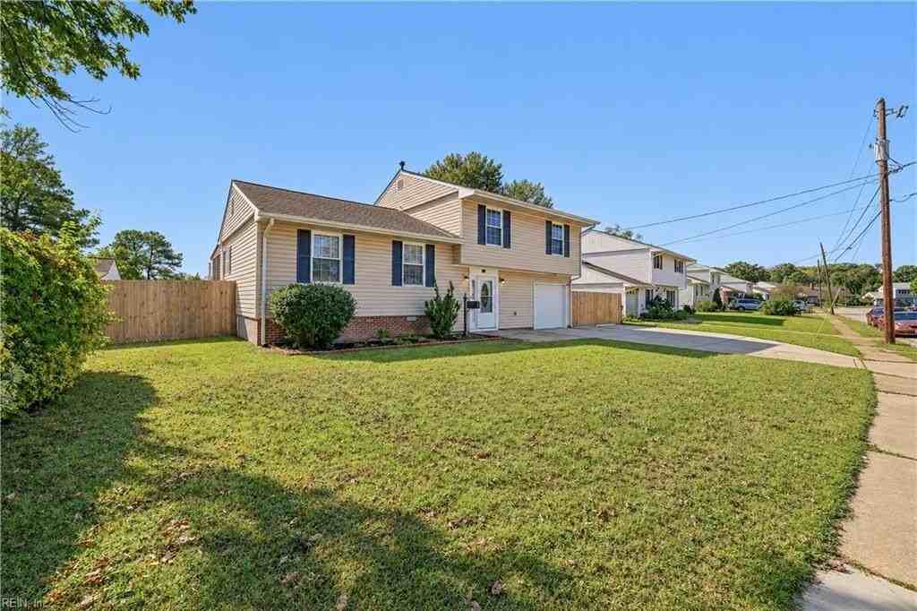 24 Diggs Dr - Photo 2 of 31