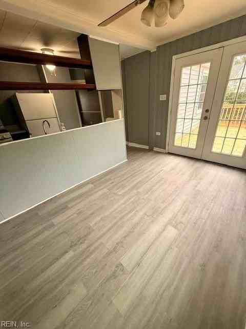4731 Bruce St - Photo 6 of 20