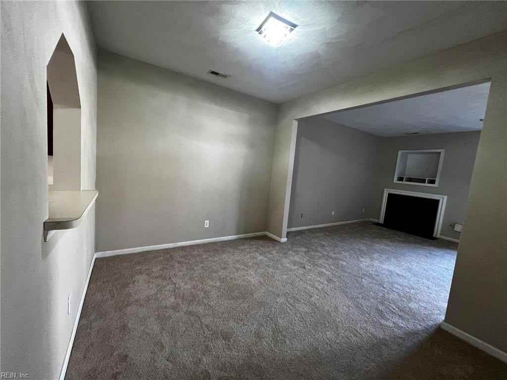 8 Mast Ct - Photo 4 of 8