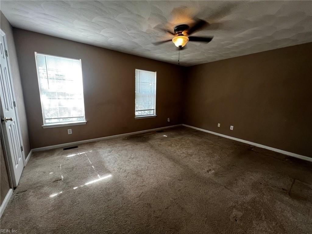 8 Mast Ct - Photo 7 of 8