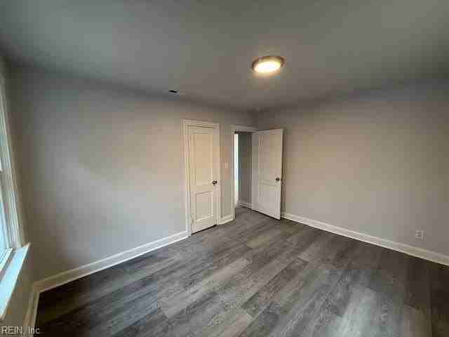 1101 Redgate Ave #4 - Photo 7 of 10