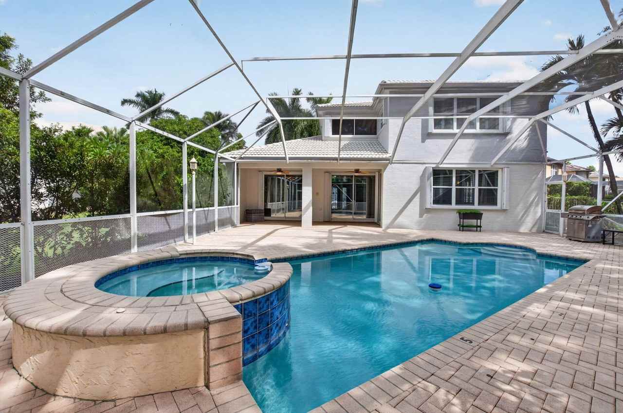 11371 Sea Grass Cir - Photo 4 of 35