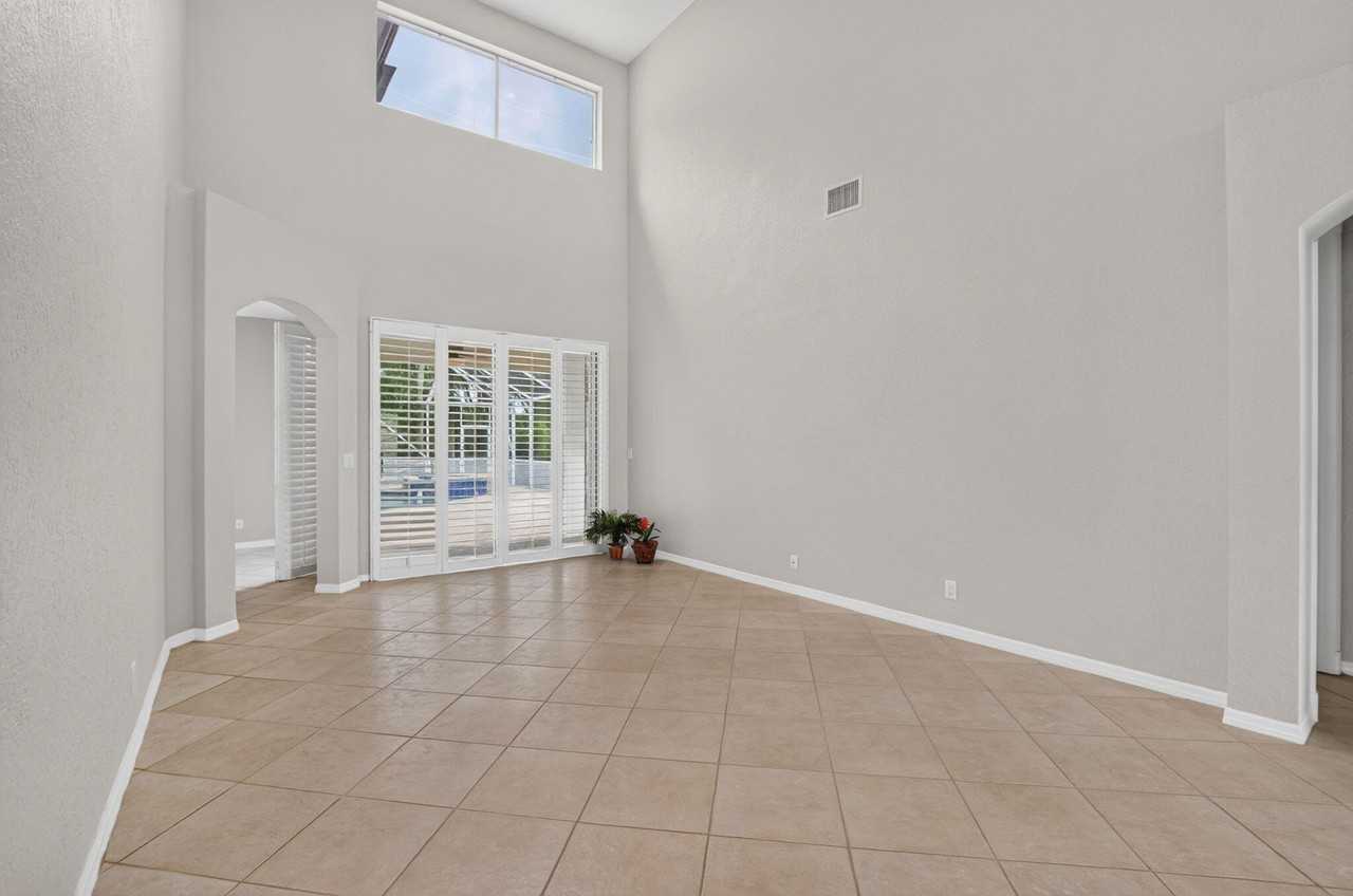 11371 Sea Grass Cir - Photo 6 of 35