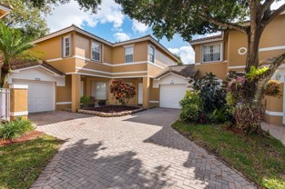 2916 Nw 99th Ter - Photo 1 of 1