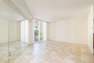 403 S Sapodilla Ave #203 - Photo 1 of 1