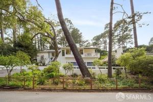 featured image of 4076 Crest Rd