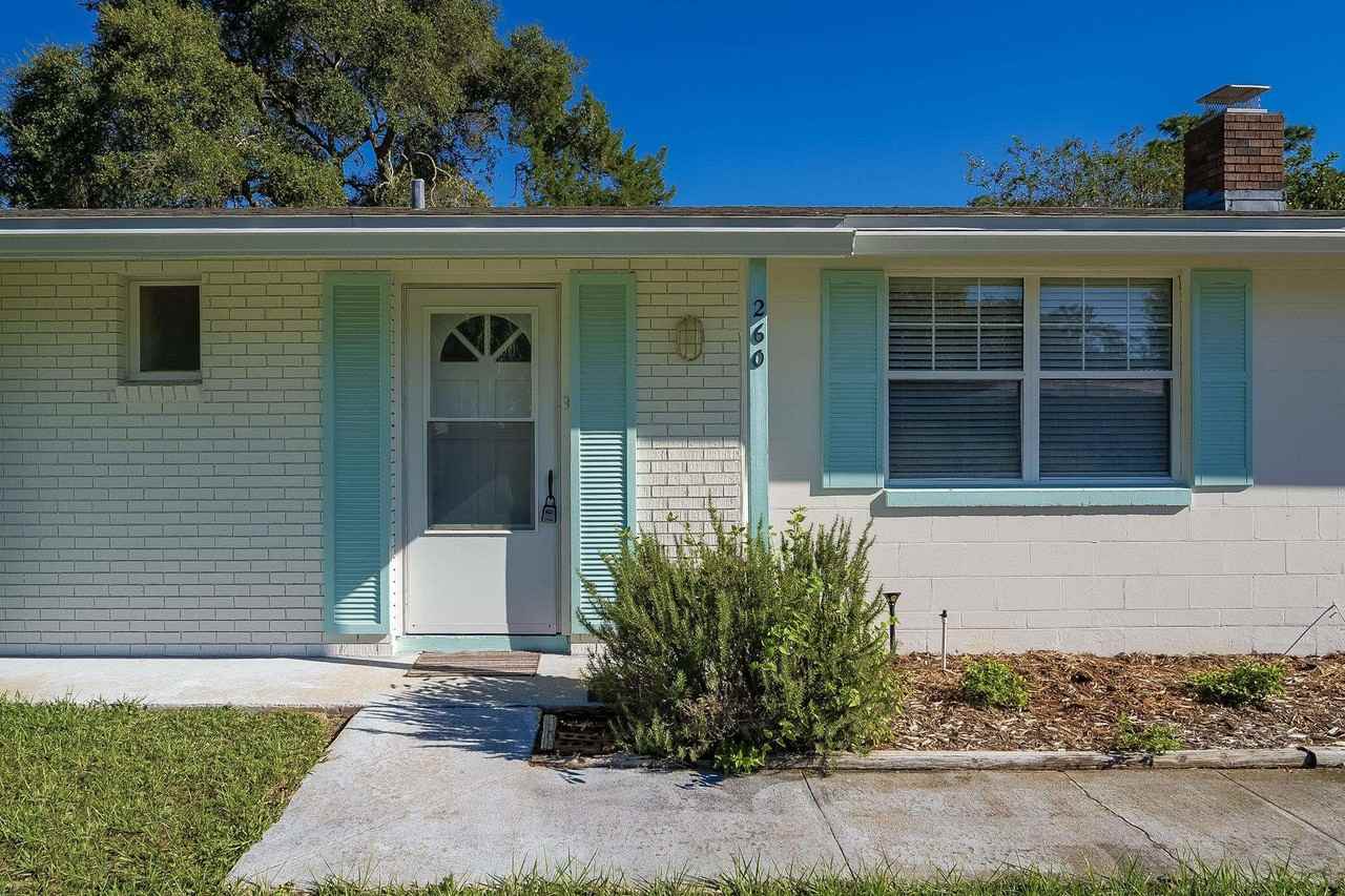 260 Trillo St - Photo 4 of 50