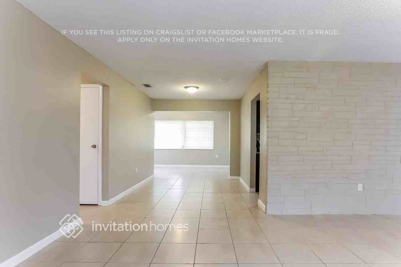 8981 Nw 25th St - Photo 3 of 13