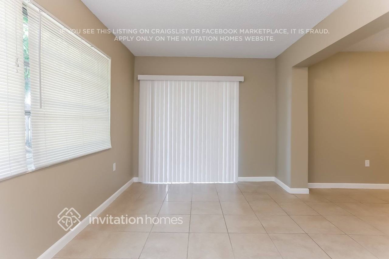 8981 Nw 25th St - Photo 4 of 13