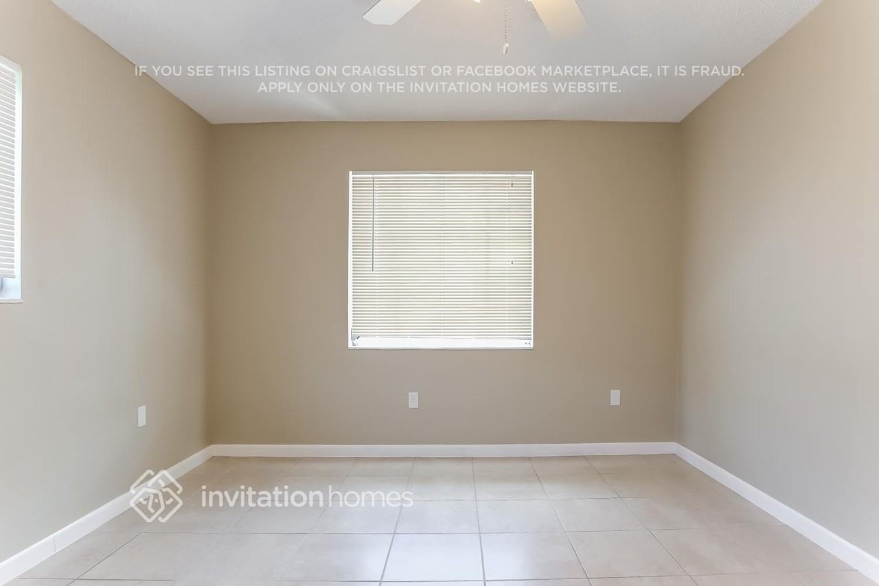 8981 Nw 25th St - Photo 7 of 13