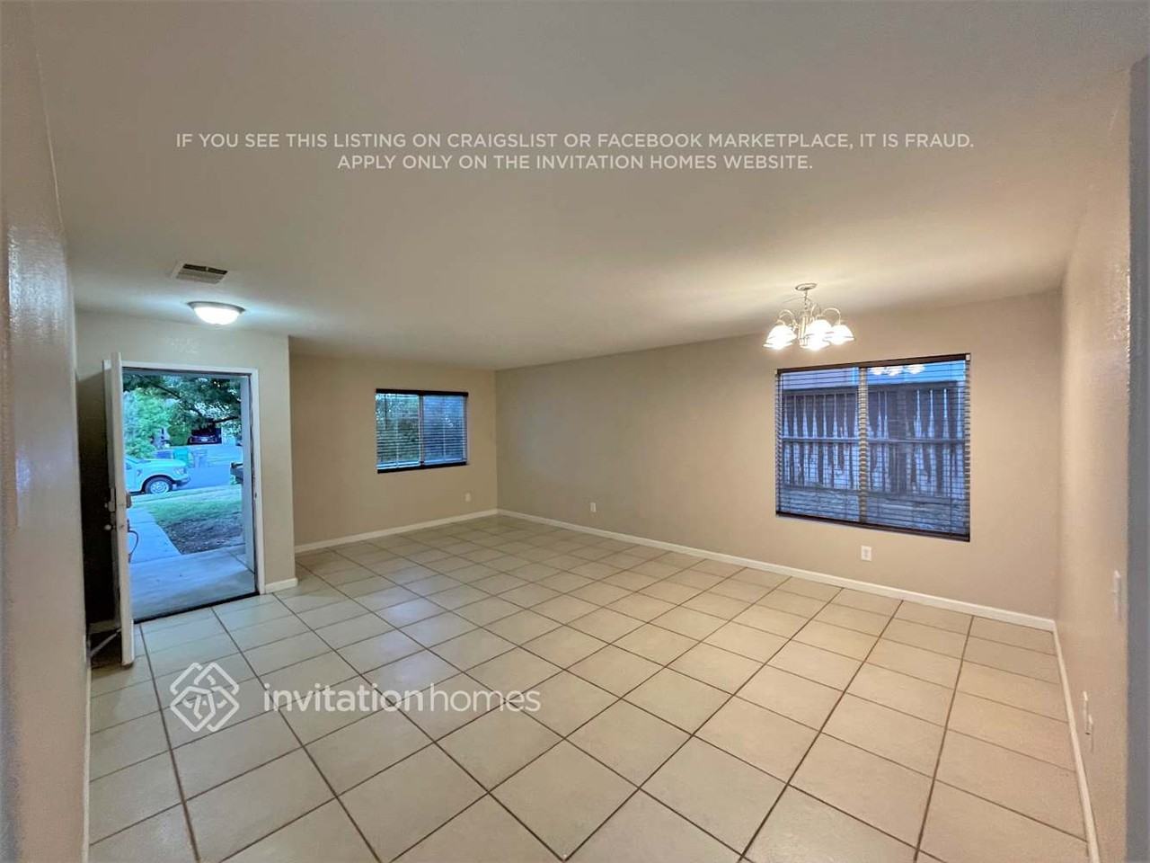 781 Hillview St - Photo 2 of 16