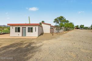 featured image of 2845 N Silver Spur Dr