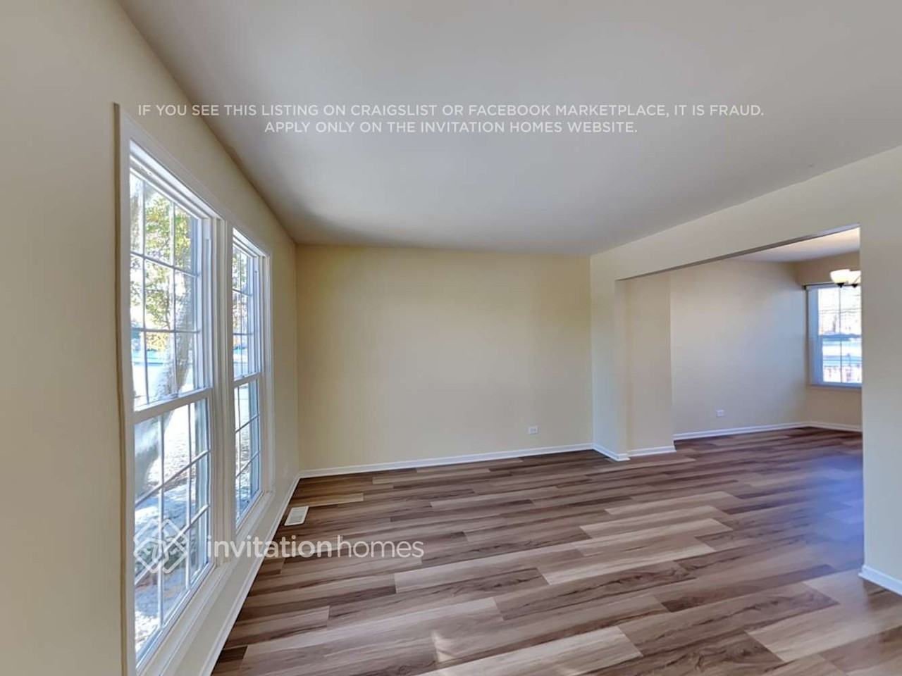 1125 Hyannis Cir - Photo 5 of 24