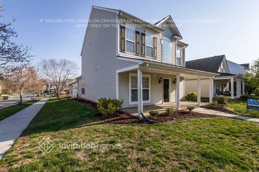 6805 Tanners Creek Dr - Photo 2 of 21