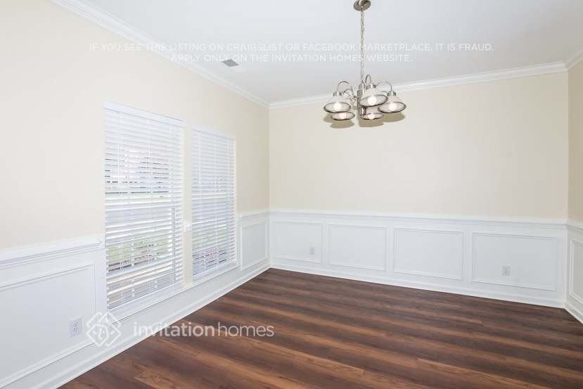6805 Tanners Creek Dr - Photo 7 of 21