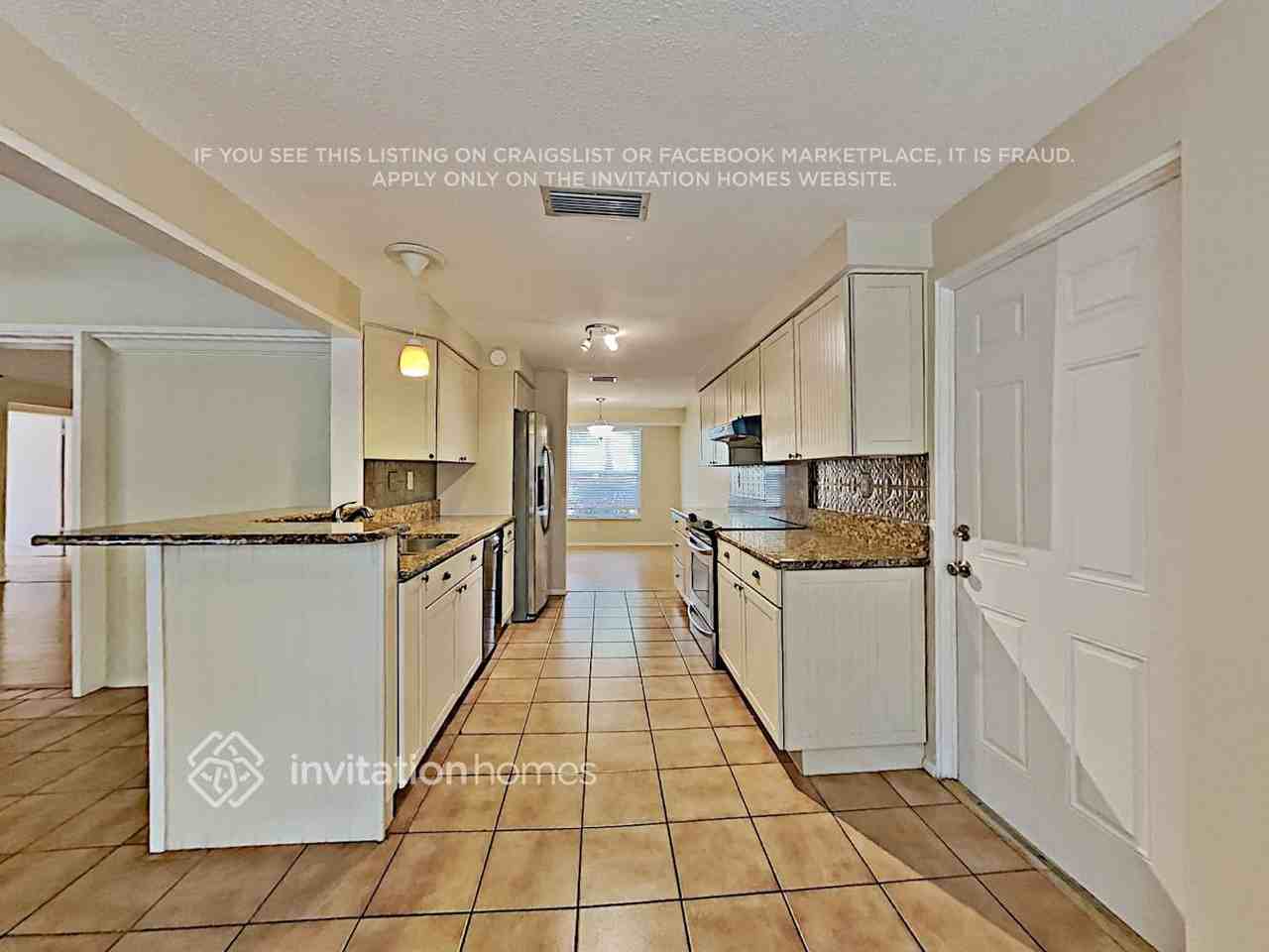 6323 Georgia Ave - Photo 6 of 15