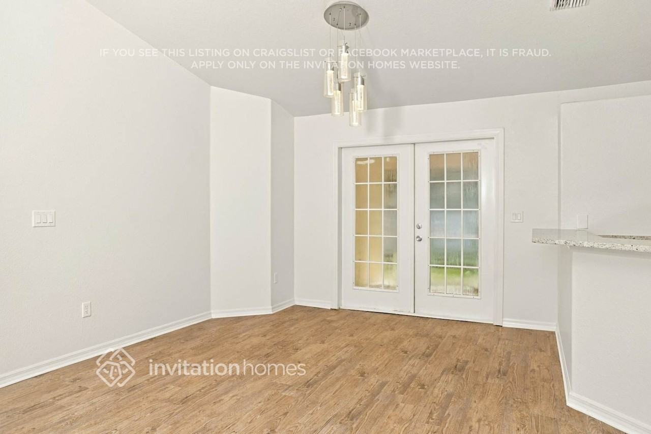 8325 Scanlon Ave - Photo 5 of 17
