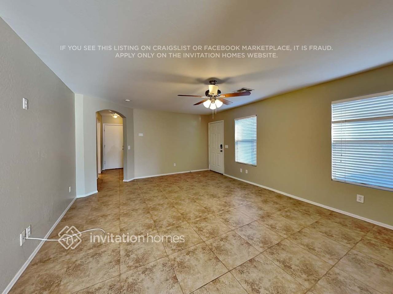 111 S 111th Pl - Photo 4 of 17