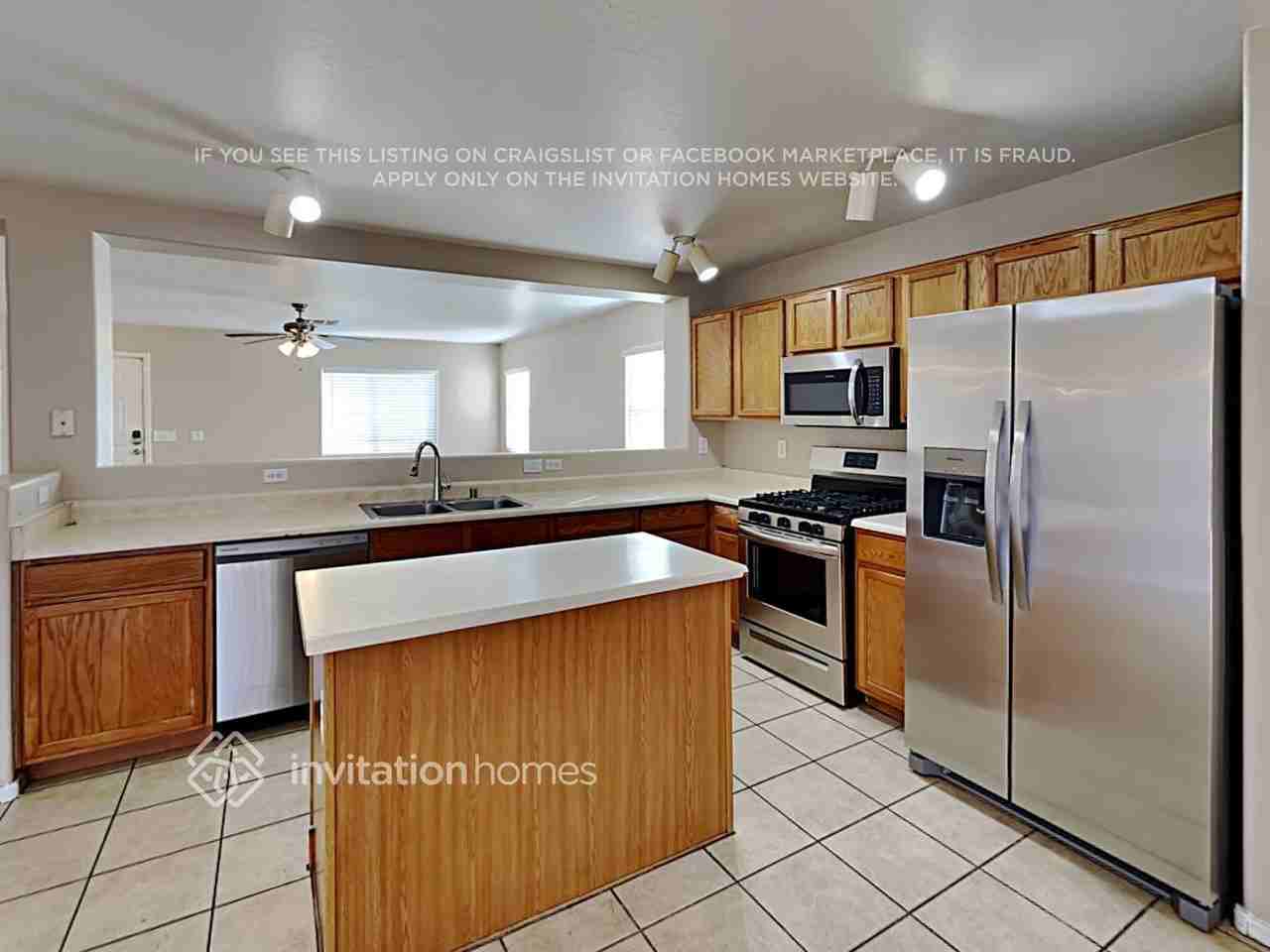 12518 W Dreyfus Dr - Photo 7 of 21