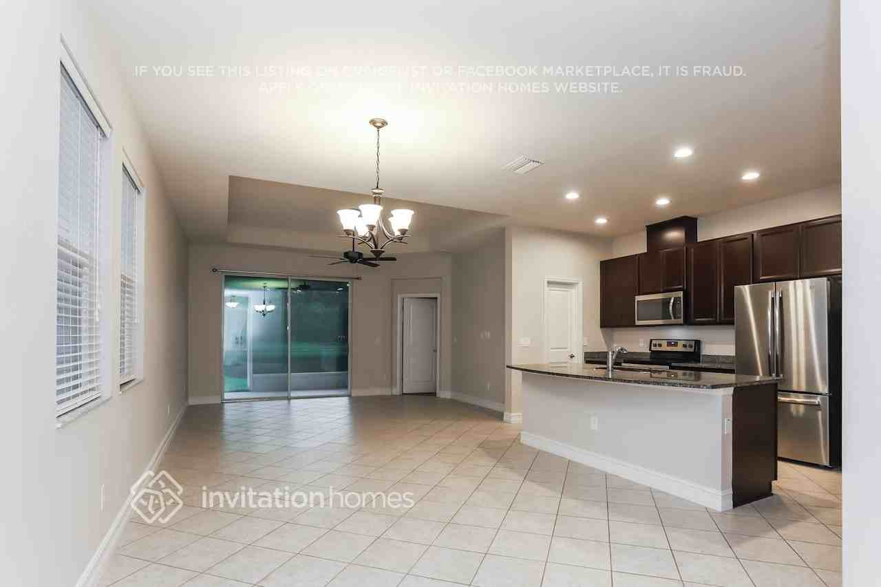 5927 Oak Mill Ter - Photo 3 of 16