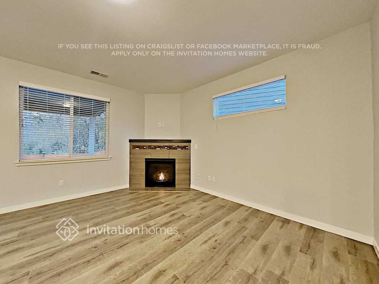 16224 80th Ave E - Photo 5 of 22