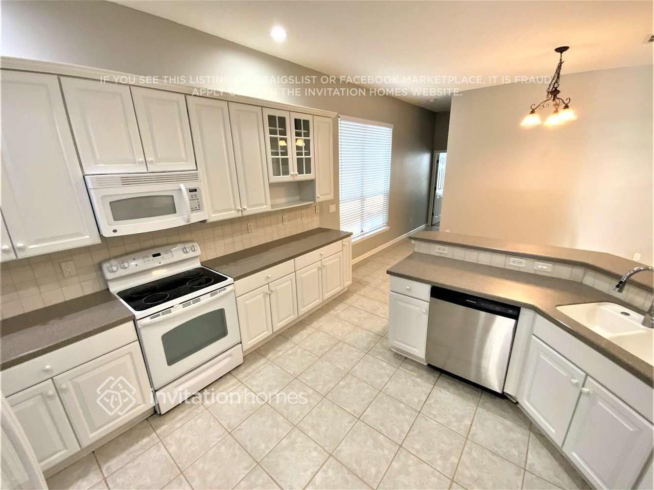644 Battlegate Ln - Photo 3 of 12
