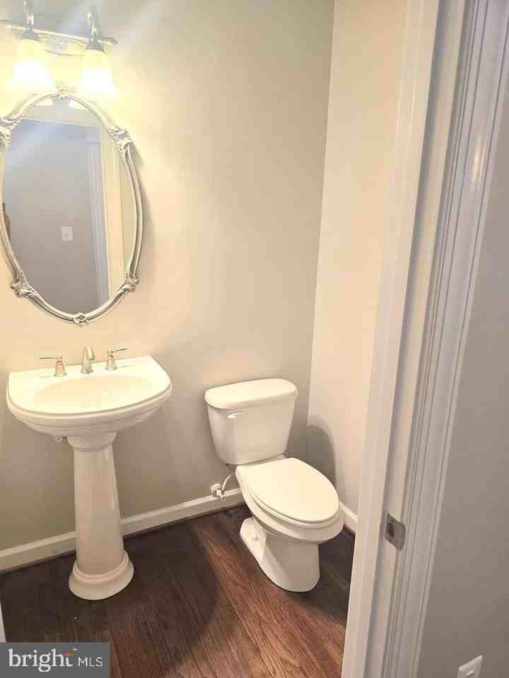 3765 William Daves Rd - Photo 6 of 31