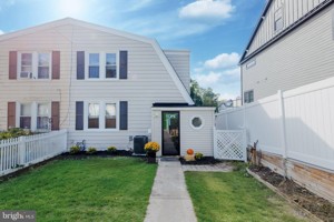 featured image of 202 N Aberdeen Ave