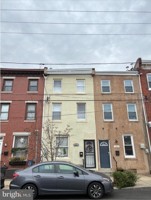 featured image of 2061 E Hagert St