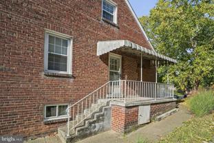 626 N George Mason Dr - Photo 1 of 1