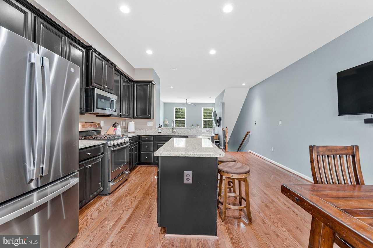 24977 Coats Sq - Photo 5 of 18